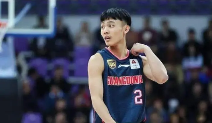 按期参加了