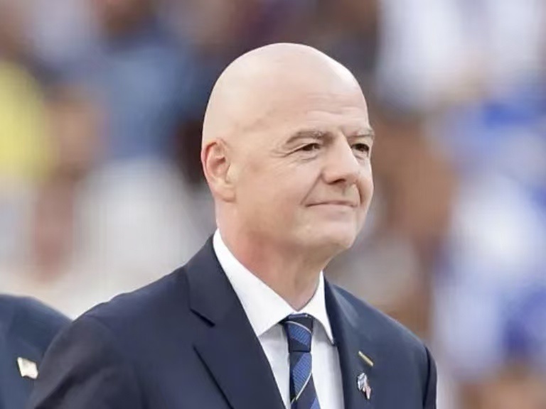 来看, 不看别人